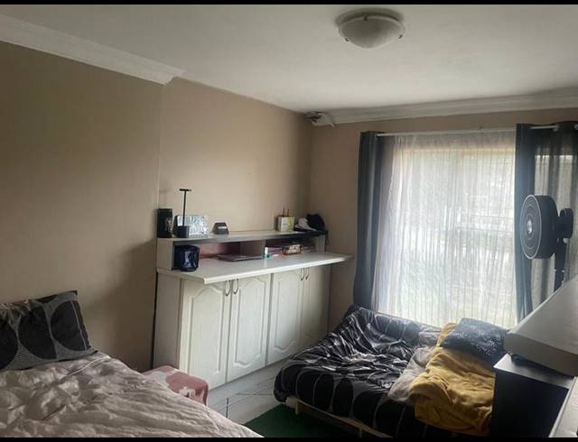 1 BEDROOM PROPERTY TO RENT IN WIERDA PARK